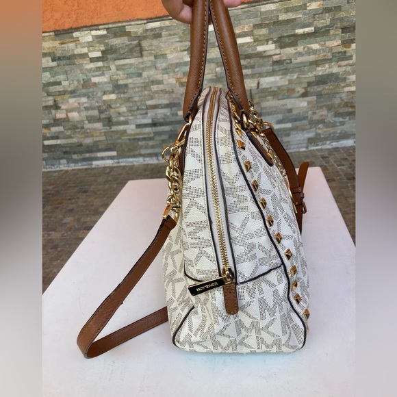 Michael kors satchel - Picture 5 of 10